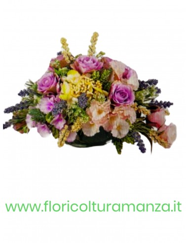 CENTRO TAVOLA CON FIORI FRESCHI C4